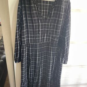 Old Navy Black and White Plaid Dress XXL